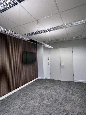 PHOTO-2025-10-29-08-52-33 7.jpg