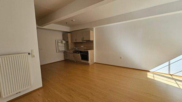 20250820_100418_resized