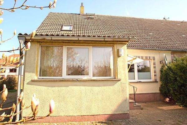 5 hofseitiger Anbau (Veranda)