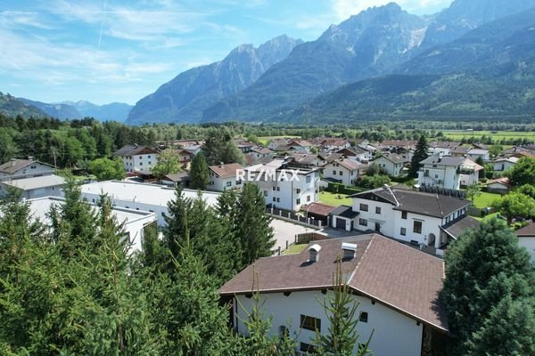 schöne Wohngegend, Dolomitenblick