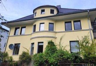 Voderseite mit neuen Anstrich