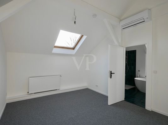 Schlafzimmer mit Klimaanlage