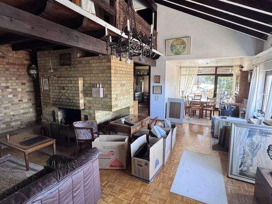 Offener Wohn-/Essbereich