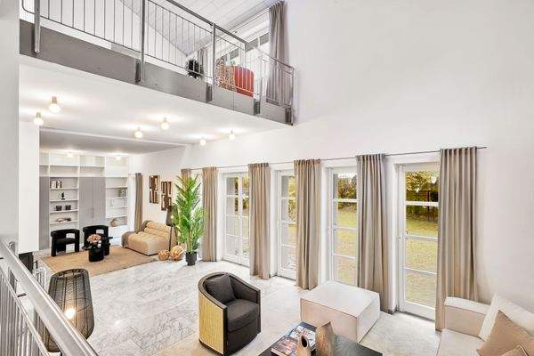 Großzügiges Wohnen mit Stil