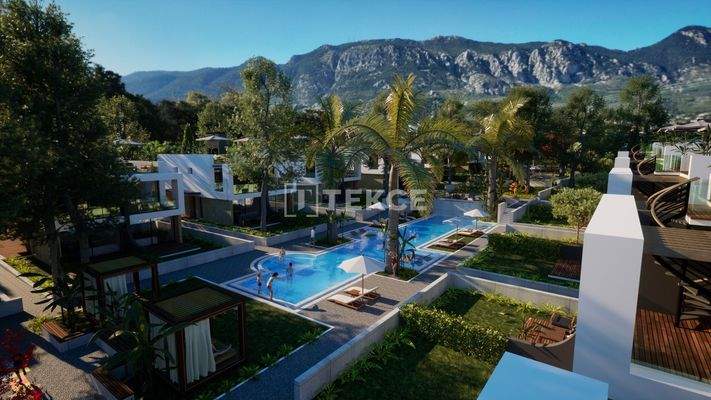 Villas with Sea Views in a Central Location in Lapta