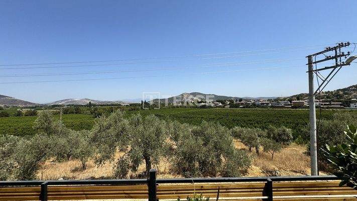 Furnished Villa with Garden in İzmir Selçuk