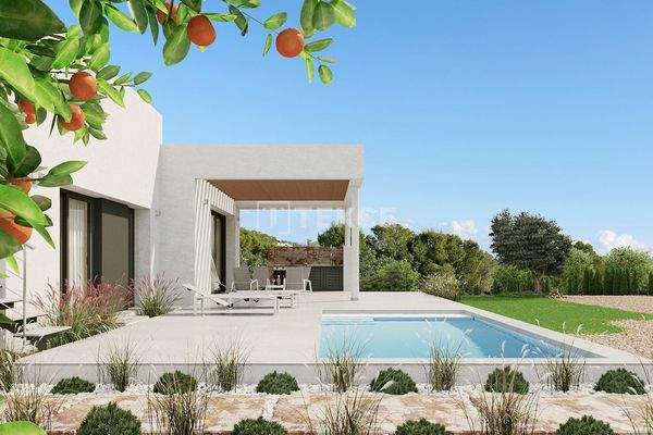 Luxury One-Level Villas in San Miguel de Salinas