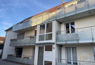 6-Fam. Haus Hofansicht