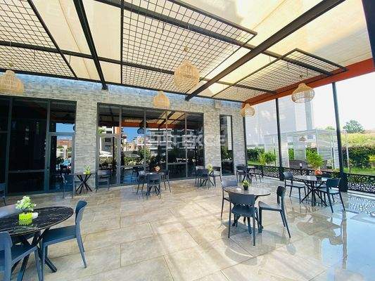 1-Bedroom Real Estate in a Central Location in Alanya