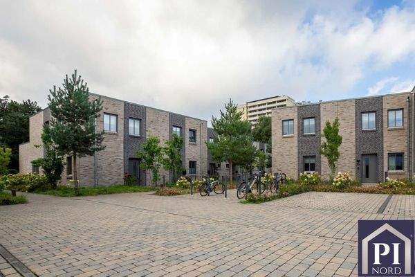 Eigener Stellplatz vor dem Haus