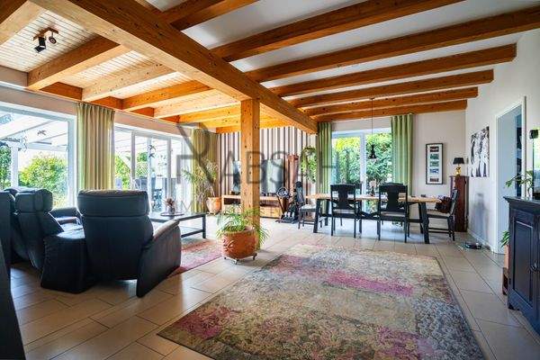 Wohn- und Essbereich