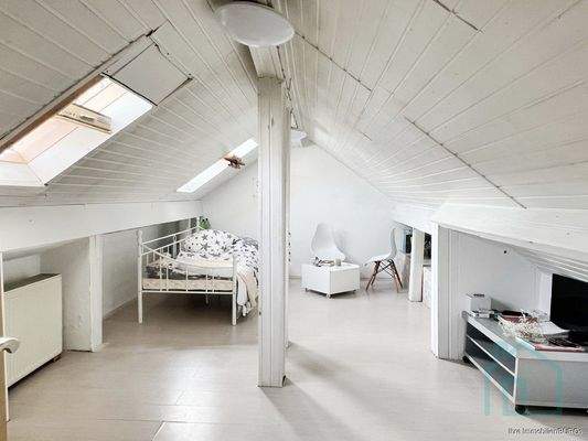 OG rechts DG Schlafen 2