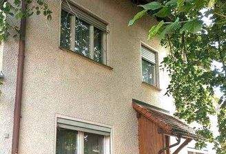 03 Eingangsbereich.jpg
