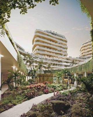 Beachfront Flats in a Complex with Rich Amenities in Malaga