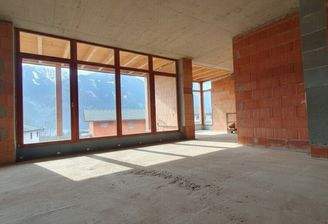 Wohn-/Essbereich mit Blick ins Grüne