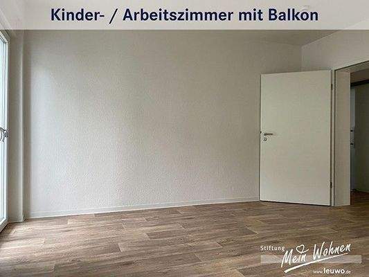 Kinder- / Arbeitszimmer mit Balkon