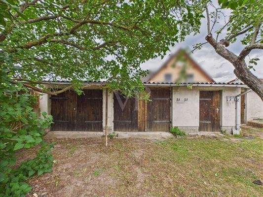 Garagen und Nebengelass