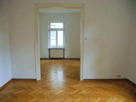 Wohnzimmer unmöbiliert