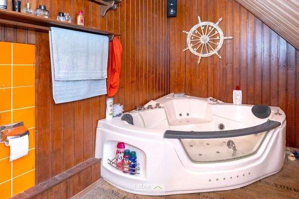 DG - Bad (Whirlpool)