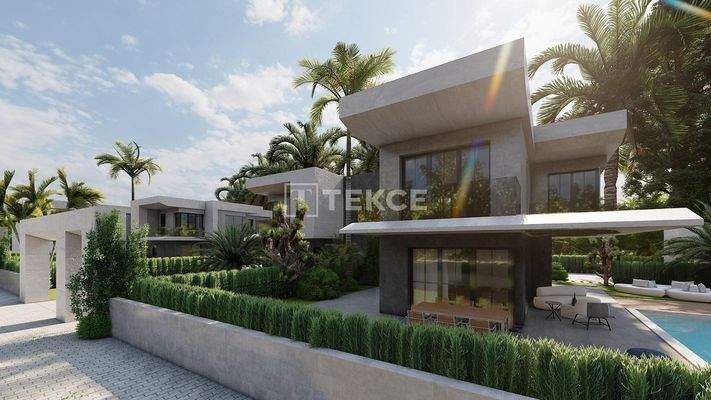 Semi-Detached Villas with Pools Close to Beaches in Izmir Çeşme