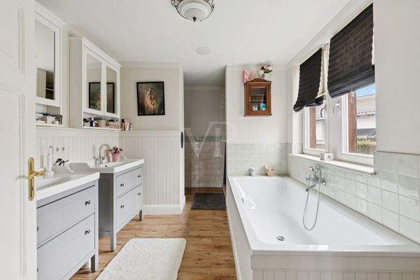 Bad en Suite im Schlafzimmer