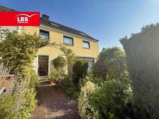 Außenansicht Straßenseite