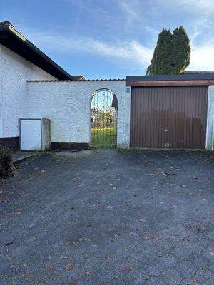 Außen Garage, Gartenzugang.JPG