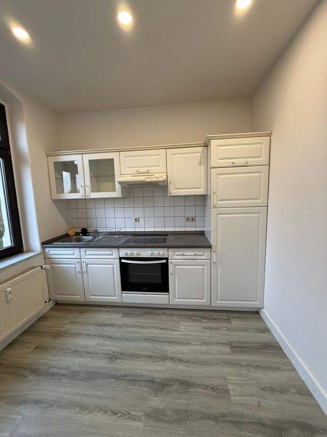 Helle 2 Raum Wohnung mit Einbauküche in Zwickau ab sofort zu vermieten - Photo 3