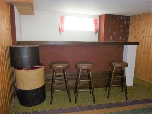 Bar/KG