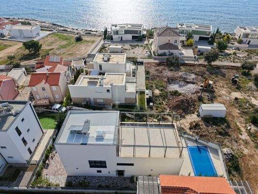 Nur 150 m vom Meer entfernt!