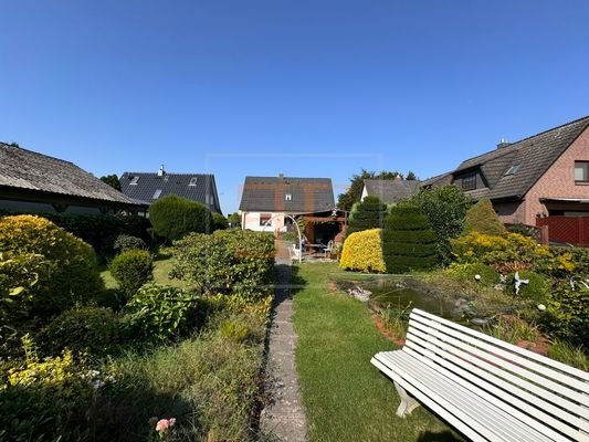 Grundstück