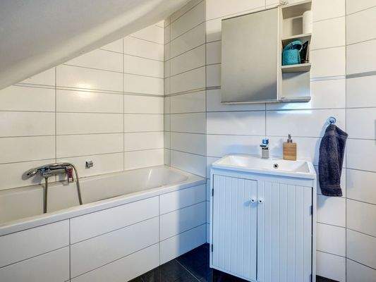 WHG 3 l Badezimmer DG