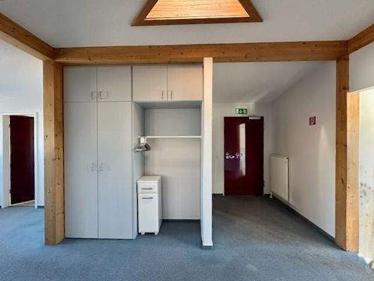 Eingang - Dielenschrank