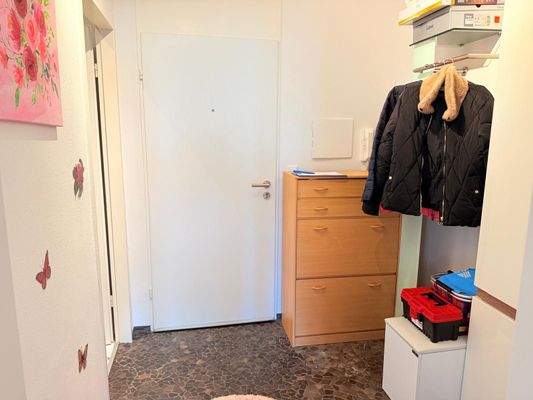 Diele - Immobilien Baumeister Neuburg.jpg