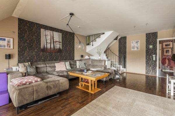 Großes Wohn- Esszimmer