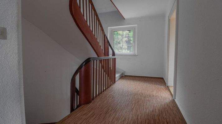 50b67c93-c2f2-4e51-9a1d-b9626368558f