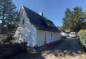 Das sanierte und renovierte Haupthaus_1.jpg