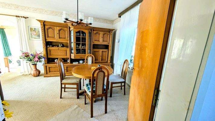 Blick ins Wohnzimmer