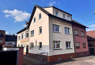 Straßenansicht