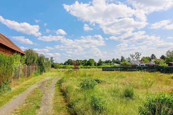 Grundstücksansicht hinten