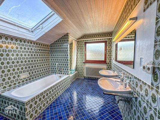 DG:  Badezimmer 1.OG Original