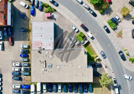 INFOS UNTER: 06171-586000