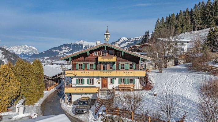 KITZIMMO-Exklusives Bauernhaus mit Freizeitwohnsitz kaufen - Immobilien Jochberg.