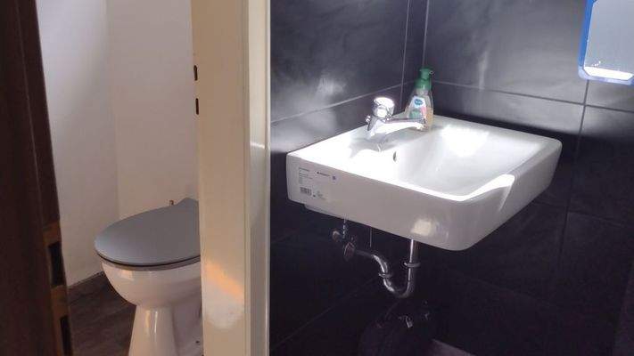 Toilette für den Gast