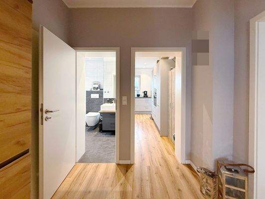 Diele Richtung Küche/Bad