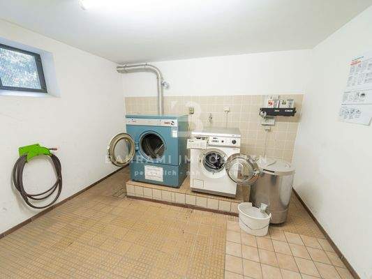 Gemeinschaftswaschraum