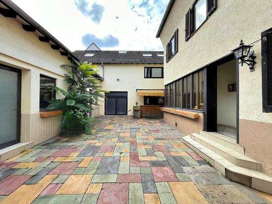 Blumenauer (c) - Innenhof