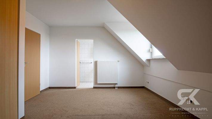 Elternschlafzimmer DG