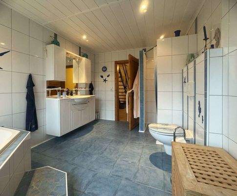 Badezimmer OG Haus 1