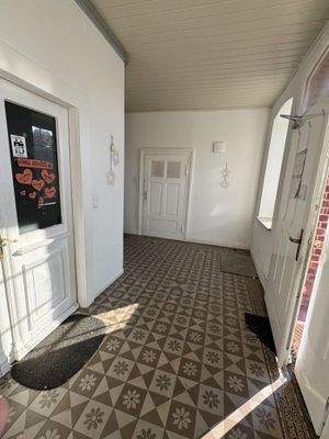 gefliester Eingangsbereich